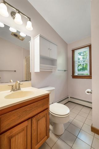 21 Spruce Street, Laconia, NH 03246
