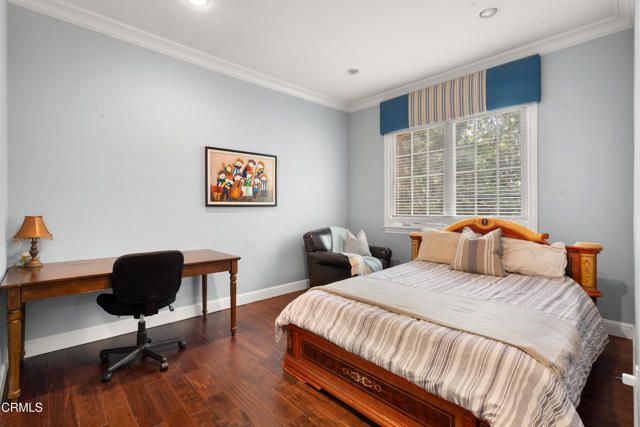 1737 Fairmount Avenue, La Canada Flintridge, CA 91011