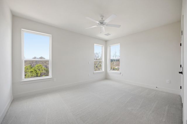 9504 Harbor DR, Jonestown, TX 78645