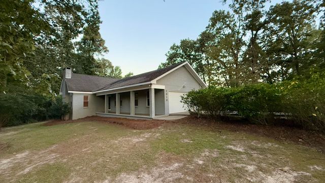 2910` Magnolia Pl, Hattiesburg, MS 39402