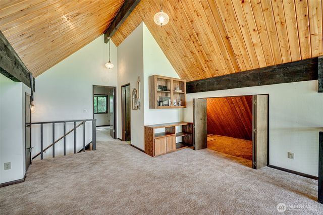 731 Carnine Road, Castle Rock, WA 98611