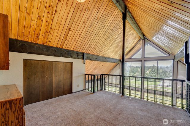 731 Carnine Road, Castle Rock, WA 98611