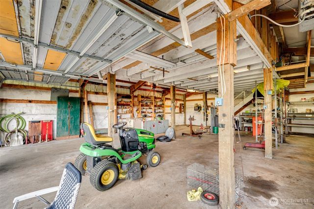 731 Carnine Road, Castle Rock, WA 98611