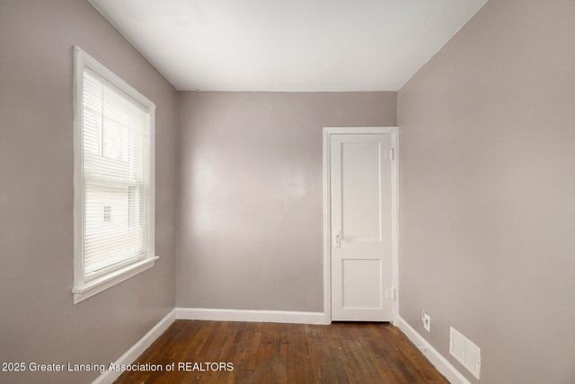 712 W Sheridan Road, Lansing, MI 48906