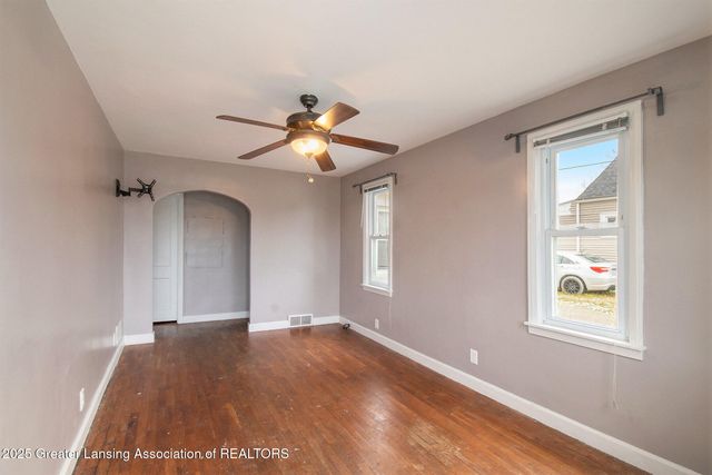 712 W Sheridan Road, Lansing, MI 48906