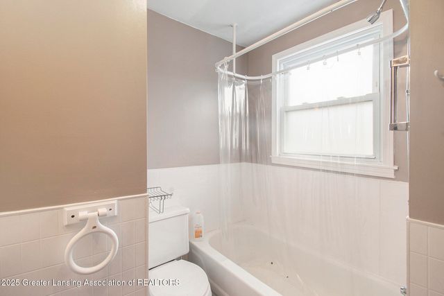 712 W Sheridan Road, Lansing, MI 48906