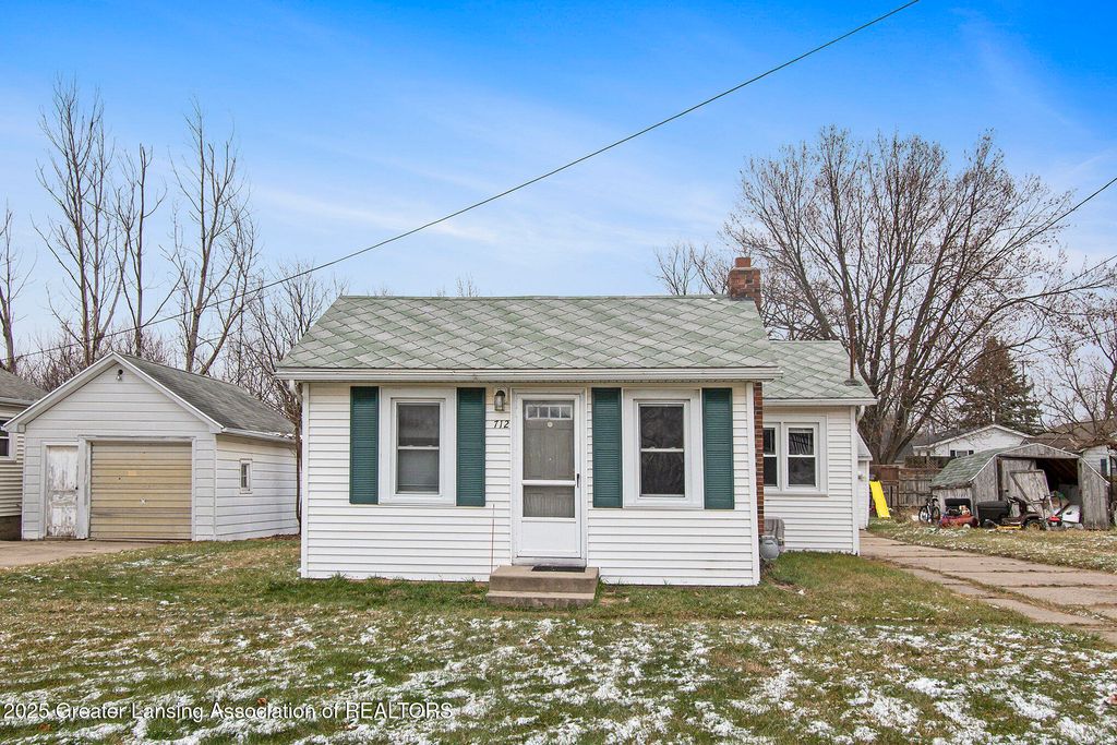 712 W Sheridan Road, Lansing, MI 48906