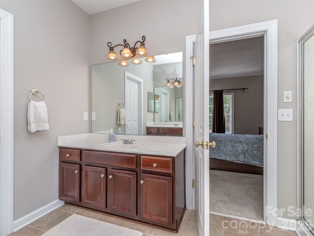 12103 Crescent Run Court, Charlotte, NC 28277