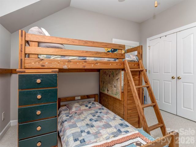 12103 Crescent Run Court, Charlotte, NC 28277
