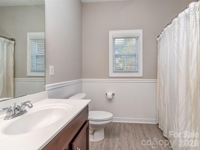 12103 Crescent Run Court, Charlotte, NC 28277