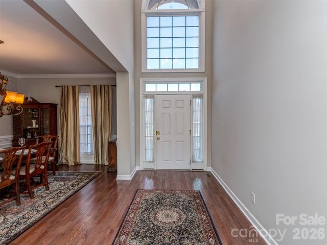 12103 Crescent Run Court, Charlotte, NC 28277