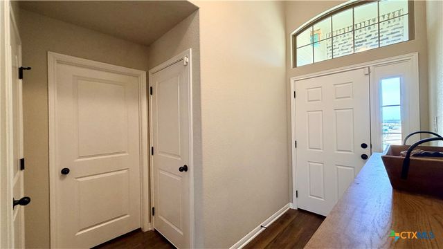 1404 Rolling Brook Drive, Temple, TX 76502