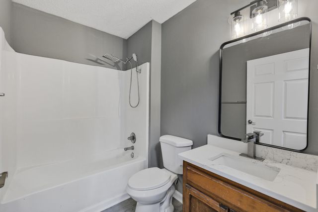 125 Brooks Aly, Clarksville, TN 37040