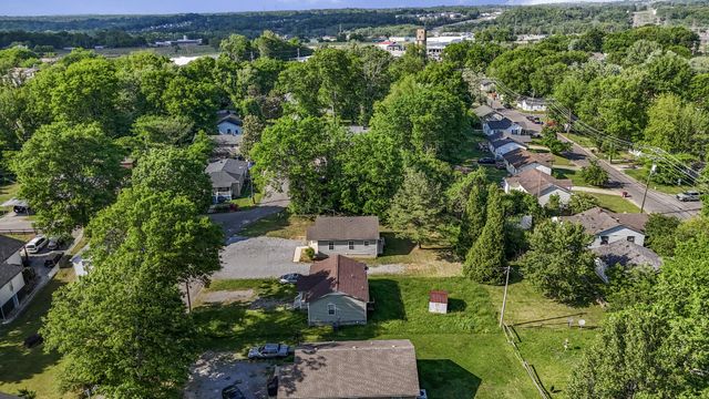 125 Brooks Aly, Clarksville, TN 37040