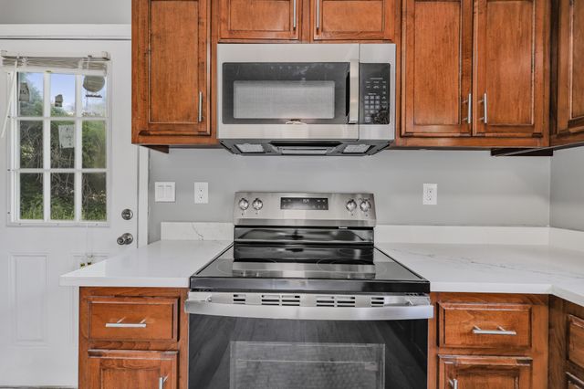 125 Brooks Aly, Clarksville, TN 37040