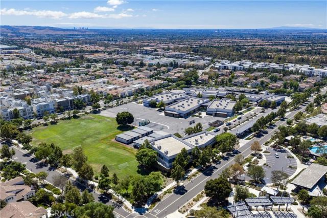 251 Follyhatch, Irvine, CA 92618