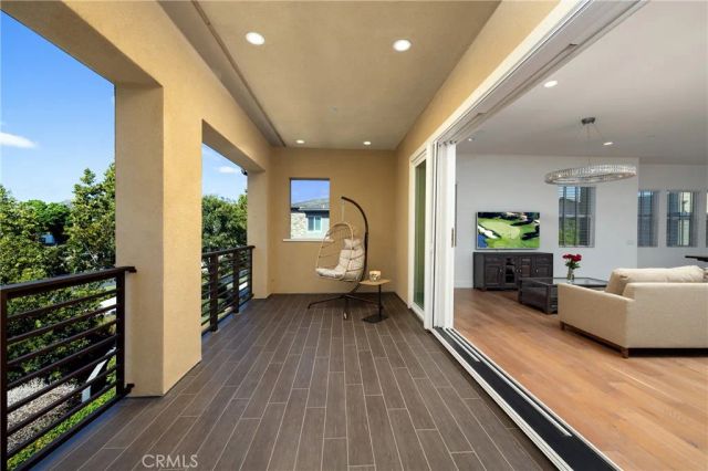 251 Follyhatch, Irvine, CA 92618