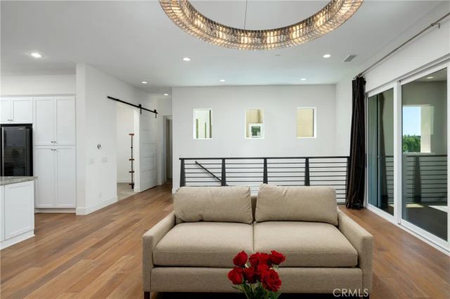 251 Follyhatch, Irvine, CA 92618