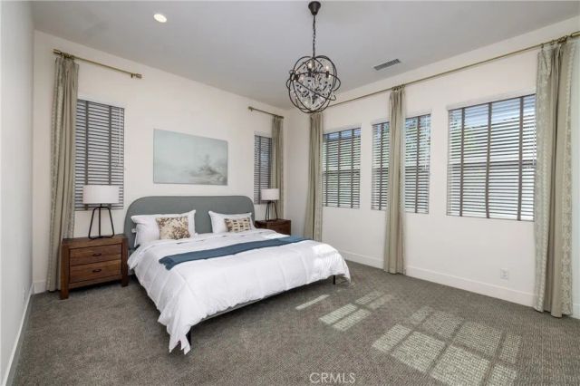 251 Follyhatch, Irvine, CA 92618