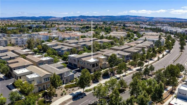 251 Follyhatch, Irvine, CA 92618