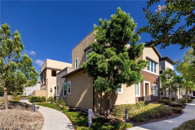 251 Follyhatch, Irvine, CA 92618