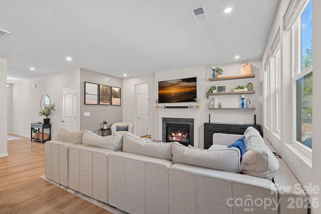 4229 Matindale Way, Charlotte, NC 28216