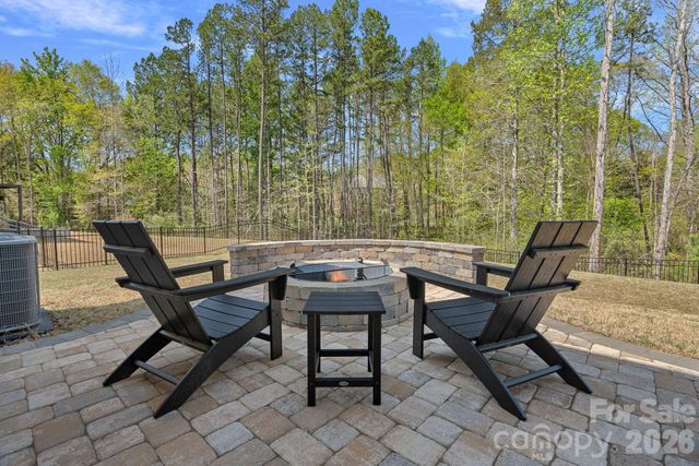 4229 Matindale Way, Charlotte, NC 28216