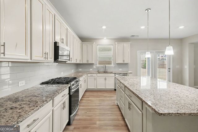 15 Braemore Lane, Newnan, GA 30263