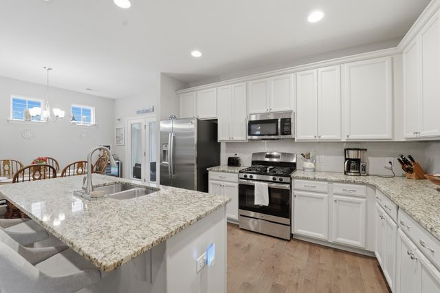 128 Fulmar Place, Charleston, SC 29414