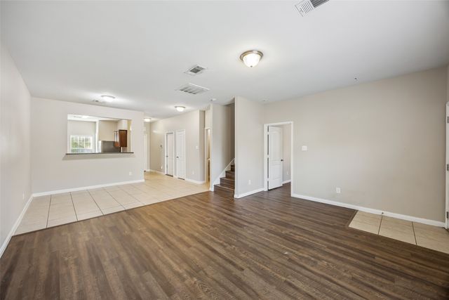 4709 Cedar Springs Drive, Fort Worth, TX 76179
