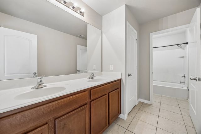 4709 Cedar Springs Drive, Fort Worth, TX 76179