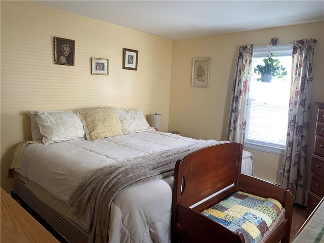 20 Farm Street, Providence, RI 02908
