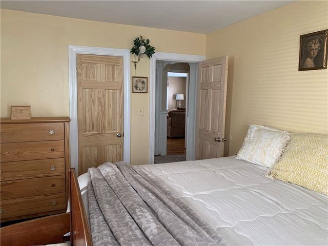 20 Farm Street, Providence, RI 02908