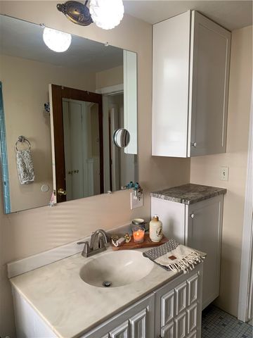 20 Farm Street, Providence, RI 02908