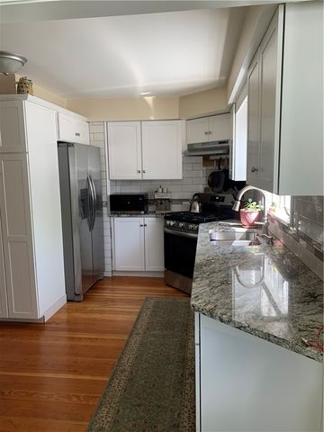 20 Farm Street, Providence, RI 02908