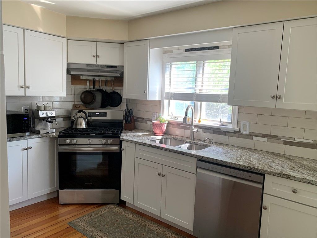 20 Farm Street, Providence, RI 02908