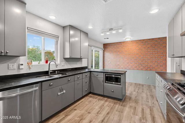 2955 S SEXTON RANCH Road, Cornville, AZ 86325