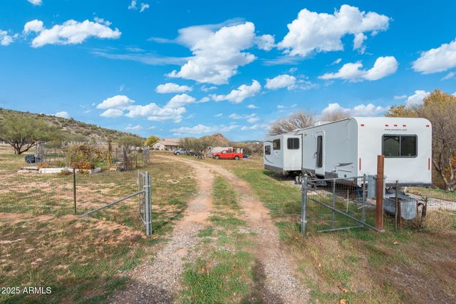 2955 S SEXTON RANCH Road, Cornville, AZ 86325