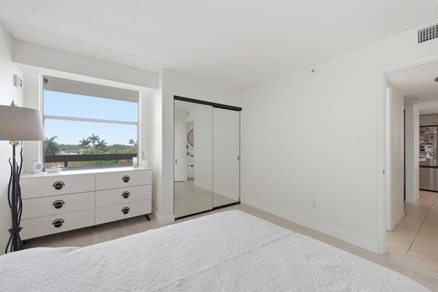1915 Lavers Circle E508, Delray Beach, FL 33444