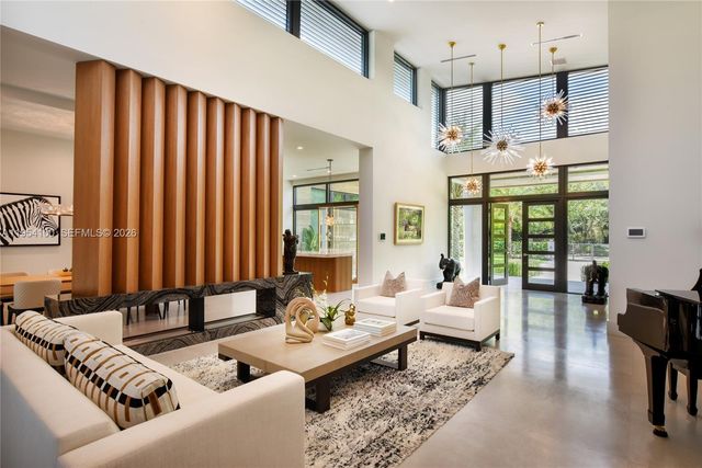 11050 SW 69th Ave, Pinecrest, FL 33156