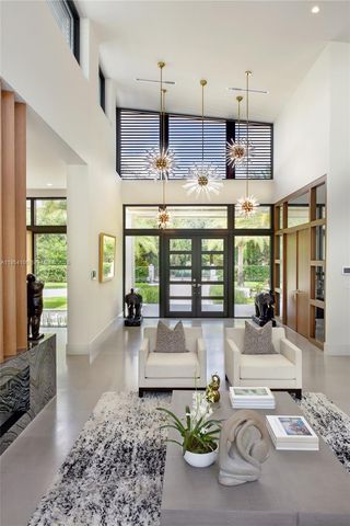 11050 SW 69th Ave, Pinecrest, FL 33156