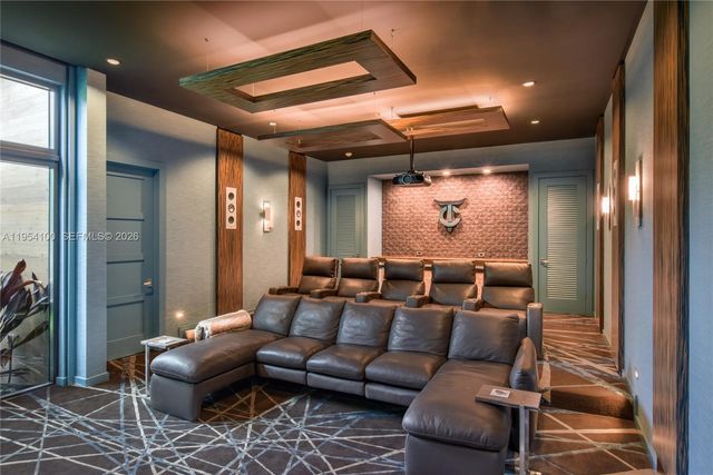 11050 SW 69th Ave, Pinecrest, FL 33156