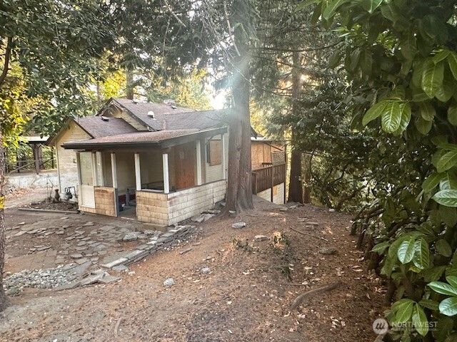 2117 E Phinney Bay Drive, Bremerton, WA 98312