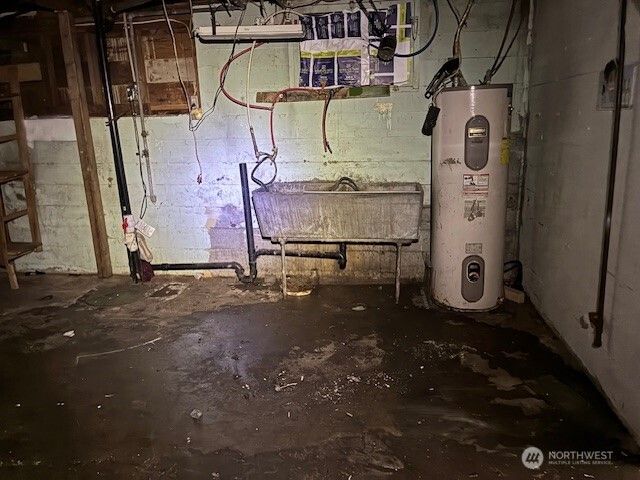 2117 E Phinney Bay Drive, Bremerton, WA 98312