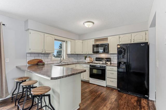 832 Meander Road, Hanover, MN 55341