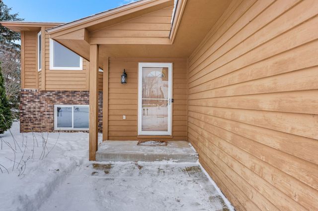 832 Meander Road, Hanover, MN 55341