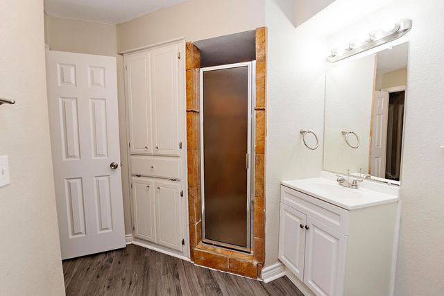 2425 Coleshire Drive, Plano, TX 75075