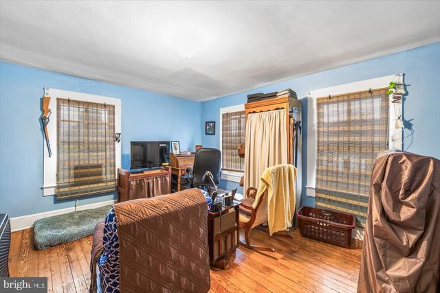 8387 W MAIN STREET, Marshall, VA 20115