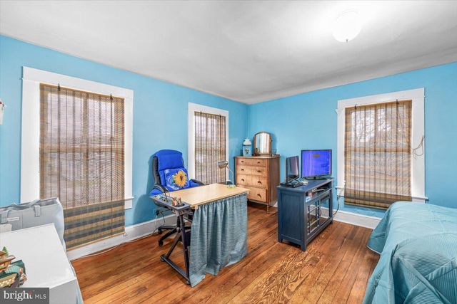 8387 W MAIN STREET, Marshall, VA 20115