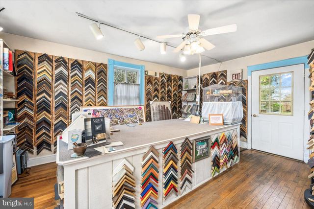 8387 W MAIN STREET, Marshall, VA 20115